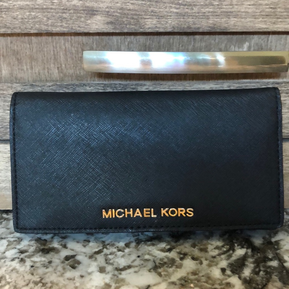 MK wallet